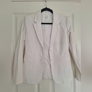 1901‎ White cotton jacket size 2